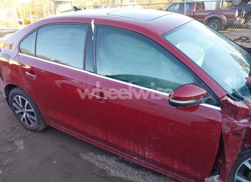 Photo 14 of 2017 Volkswagen Jetta 1.4T SE (VIN 3VWDB7AJ5HM245586)