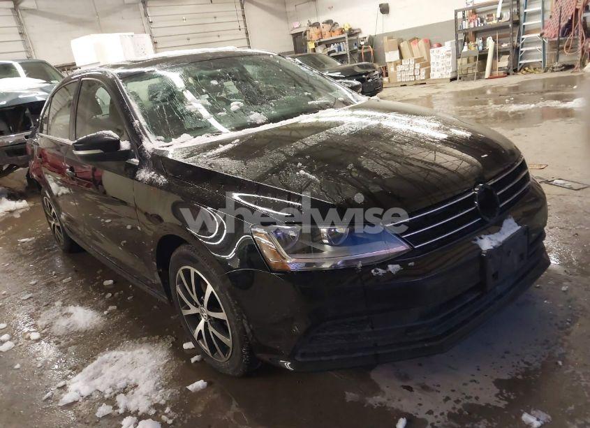 2017 Volkswagen Jetta 1.4T SE (VIN 3VWDB7AJ5HM248472) main photo