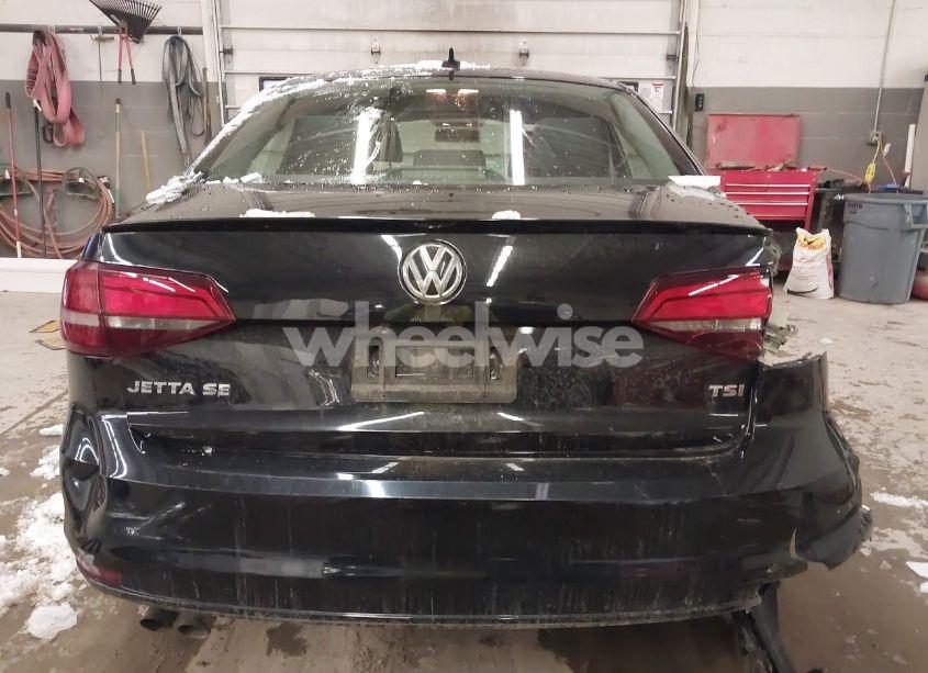 Photo 16 of 2017 Volkswagen Jetta 1.4T SE (VIN 3VWDB7AJ5HM248472)
