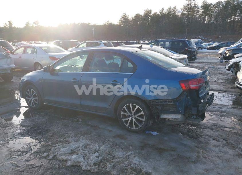 Photo 15 of 2017 Volkswagen Jetta 1.4T SE (VIN 3VWDB7AJ5HM267135)