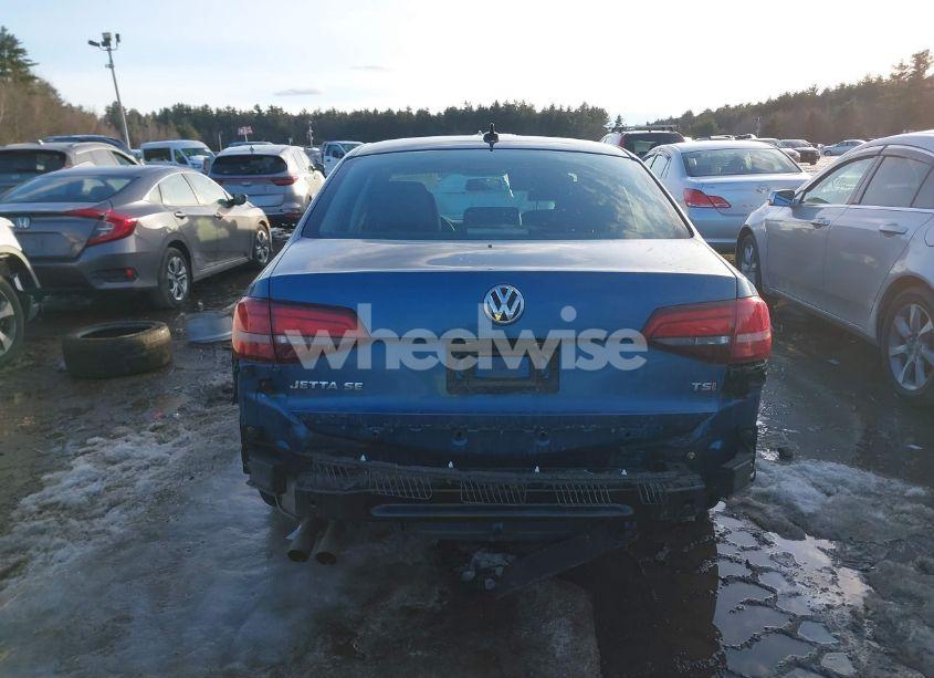 Photo 17 of 2017 Volkswagen Jetta 1.4T SE (VIN 3VWDB7AJ5HM267135)