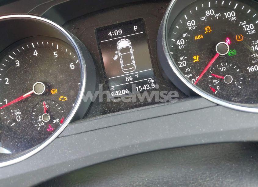 Photo 7 of 2017 Volkswagen Jetta 1.4T SE (VIN 3VWDB7AJ5HM320285)