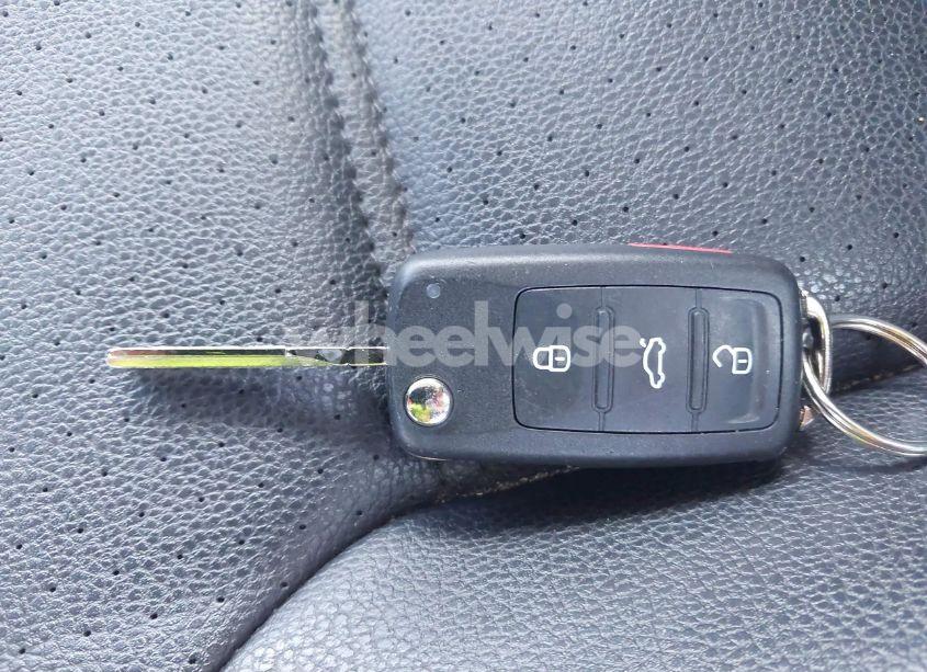 Photo 11 of 2017 Volkswagen Jetta 1.4T SE (VIN 3VWDB7AJ5HM371320)