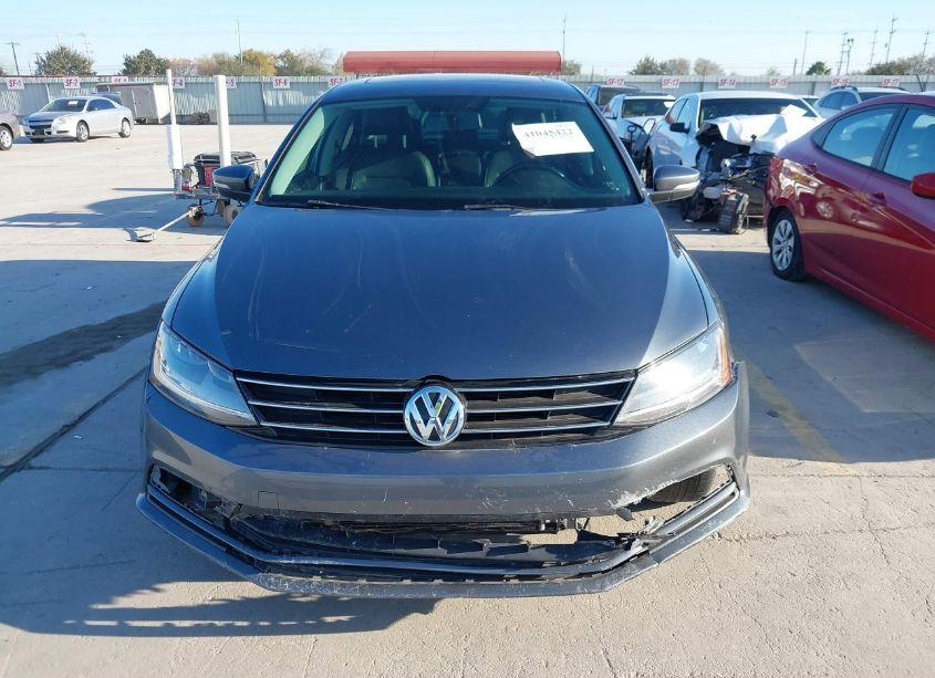 Photo 12 of 2017 Volkswagen Jetta 1.4T SE (VIN 3VWDB7AJ5HM382804)