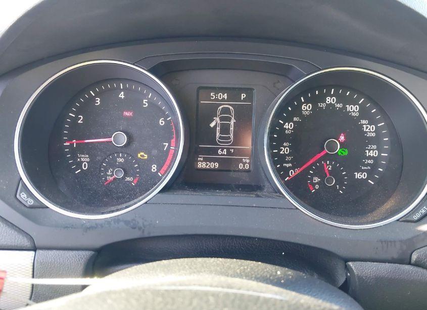 Photo 7 of 2017 Volkswagen Jetta 1.4T SE (VIN 3VWDB7AJ5HM382804)