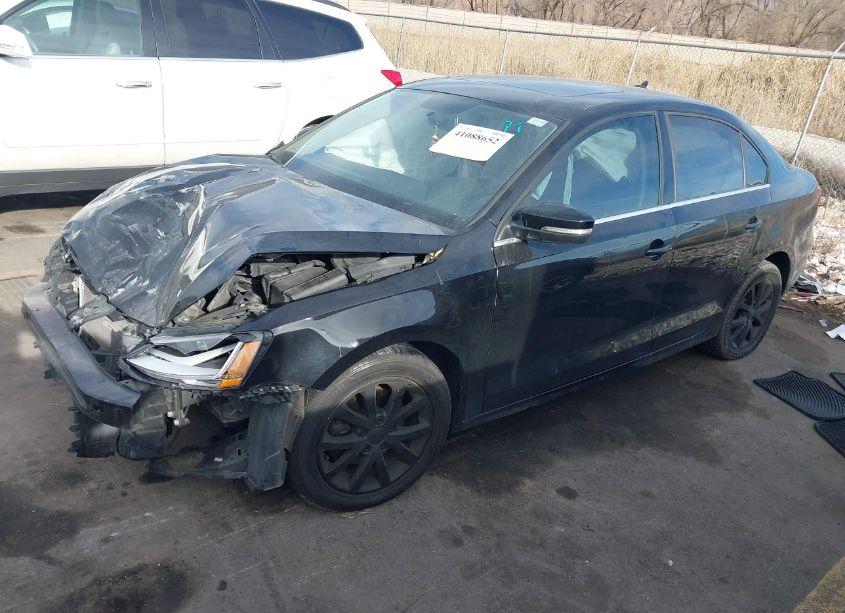 Photo 2 of 2017 Volkswagen Jetta 1.4T SE (VIN 3VWDB7AJ6HM269864)