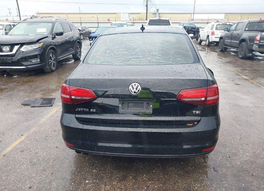 Photo 16 of 2017 Volkswagen Jetta 1.4T SE (VIN 3VWDB7AJ6HM282498)