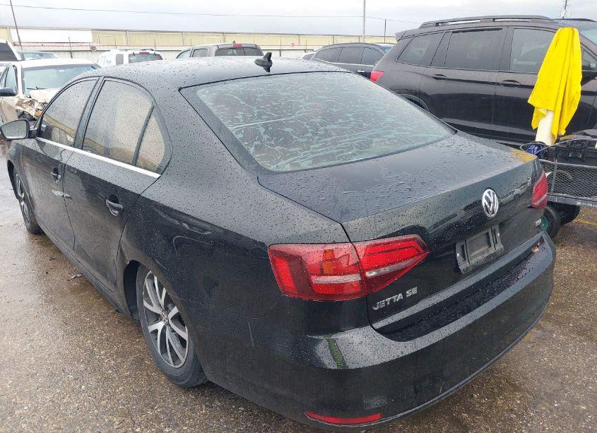 Photo 3 of 2017 Volkswagen Jetta 1.4T SE (VIN 3VWDB7AJ6HM282498)