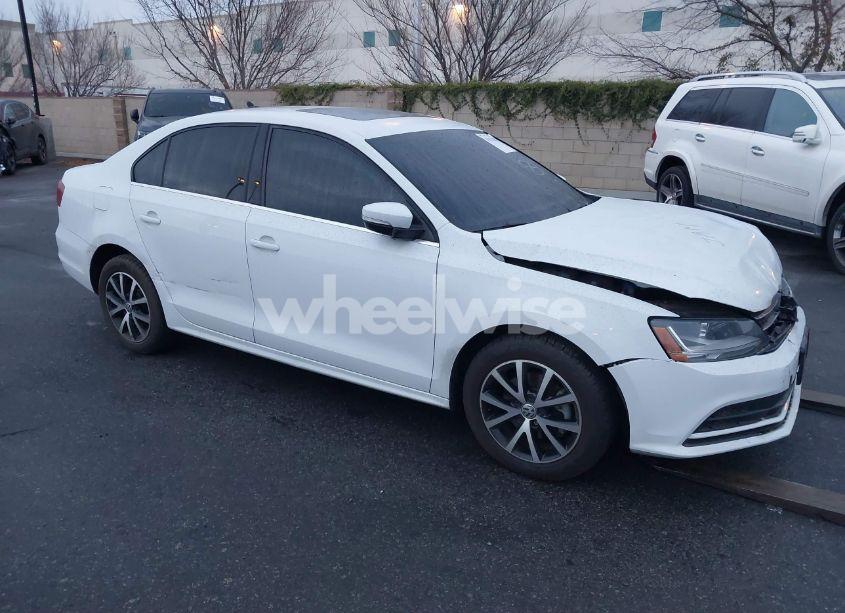 2017 Volkswagen Jetta 1.4T SE (VIN 3VWDB7AJ6HM290228) main photo