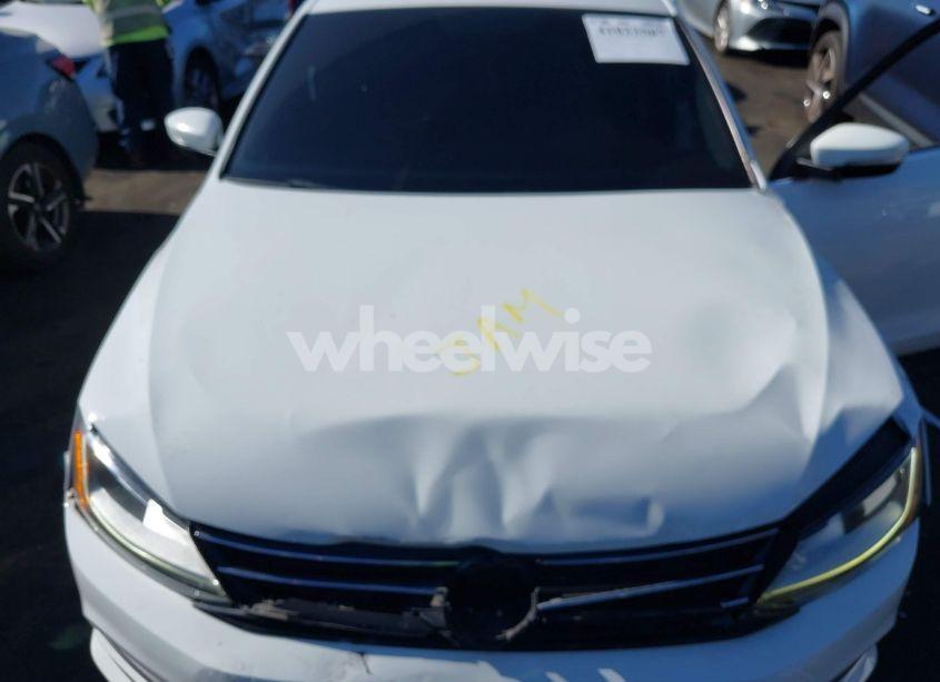 Photo 10 of 2017 Volkswagen Jetta 1.4T SE (VIN 3VWDB7AJ6HM290228)