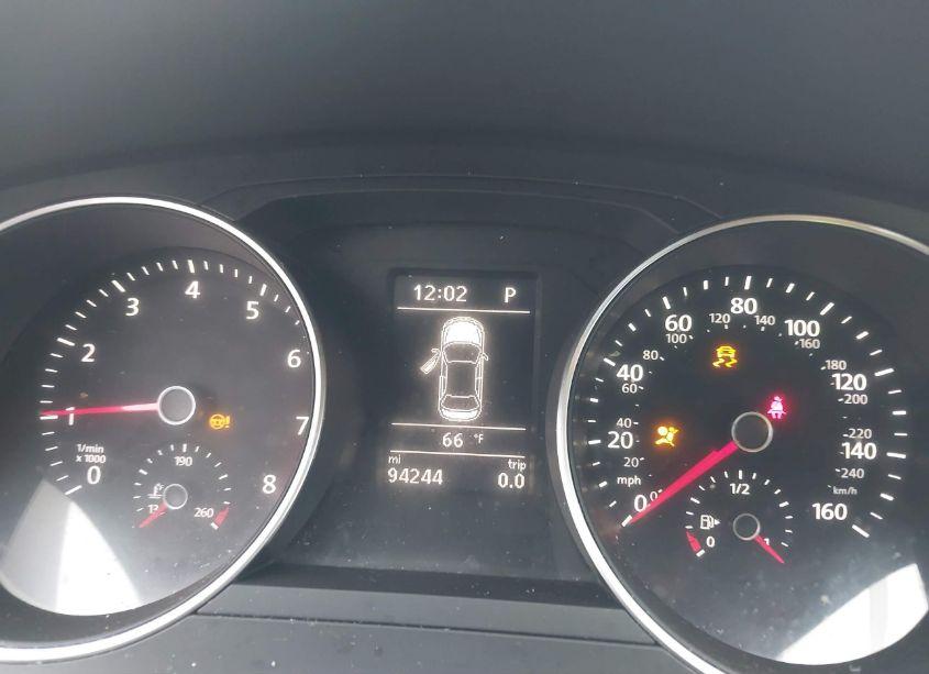 Photo 7 of 2017 Volkswagen Jetta 1.4T SE (VIN 3VWDB7AJ6HM292397)