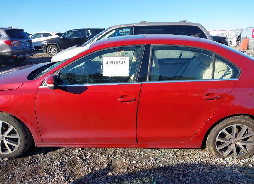 Photo 14 of 2017 Volkswagen Jetta 1.4T SE (VIN 3VWDB7AJ7HM255956)