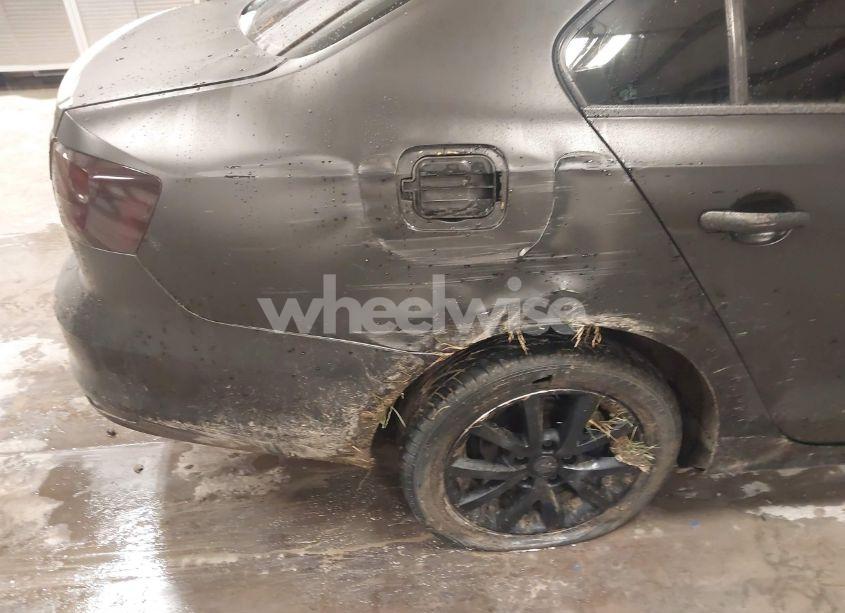 Photo 19 of 2017 Volkswagen Jetta 1.4T SE (VIN 3VWDB7AJ7HM295308)