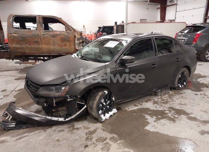 Photo 2 of 2017 Volkswagen Jetta 1.4T SE (VIN 3VWDB7AJ7HM295308)