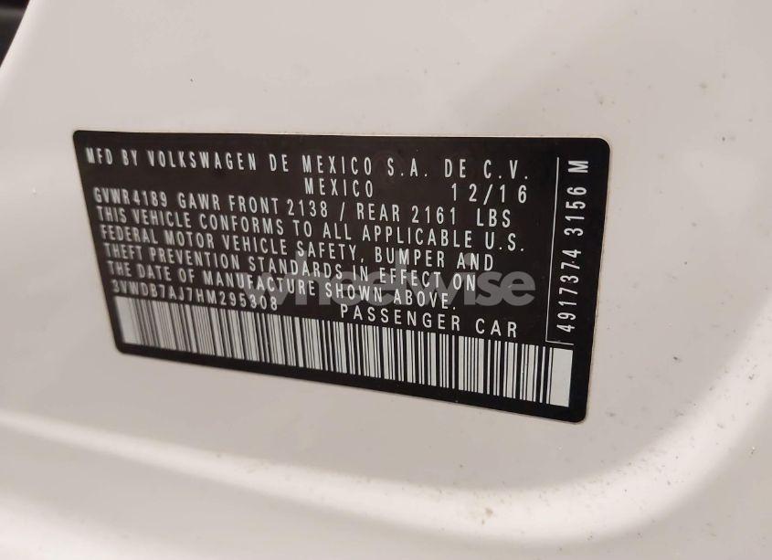 Photo 9 of 2017 Volkswagen Jetta 1.4T SE (VIN 3VWDB7AJ7HM295308)