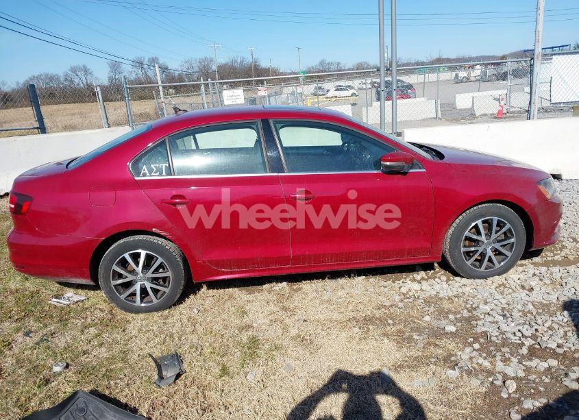 Photo 13 of 2017 Volkswagen Jetta 1.4T SE (VIN 3VWDB7AJ7HM385283)