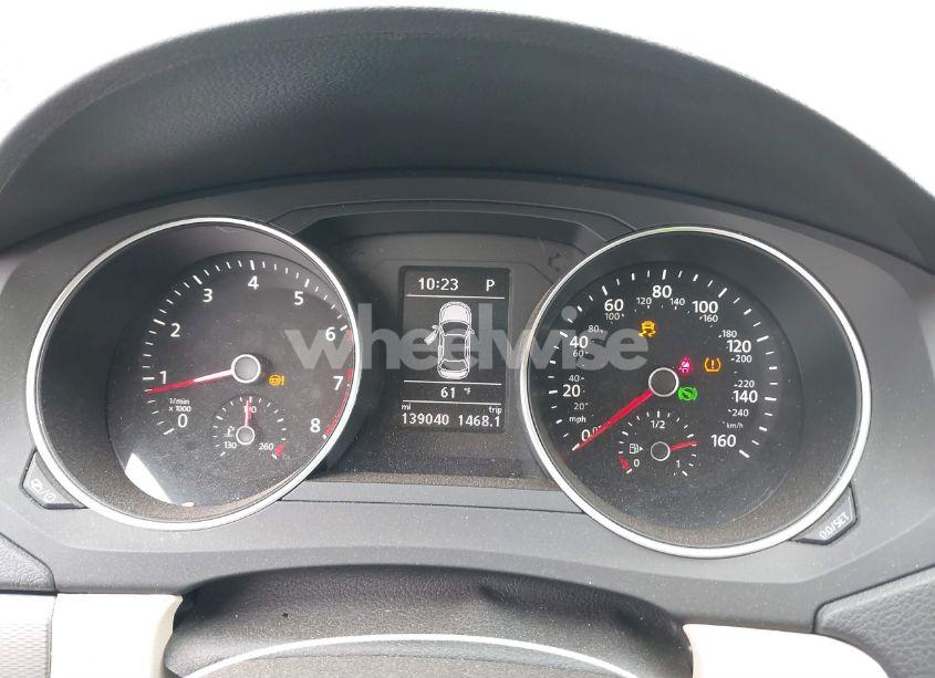 Photo 7 of 2017 Volkswagen Jetta 1.4T SE (VIN 3VWDB7AJ7HM408528)