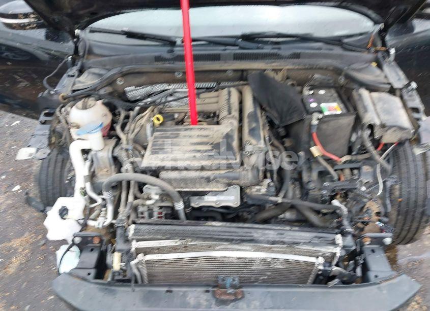 Photo 10 of 2017 Volkswagen Jetta 1.4T SE (VIN 3VWDB7AJ8HM252919)