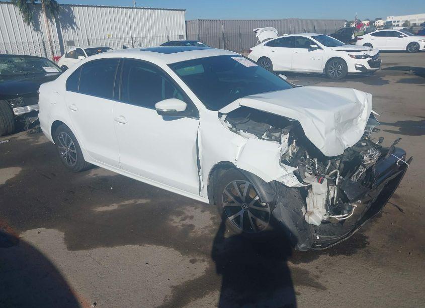 2017 Volkswagen Jetta 1.4T SE (VIN 3VWDB7AJ8HM277948) main photo