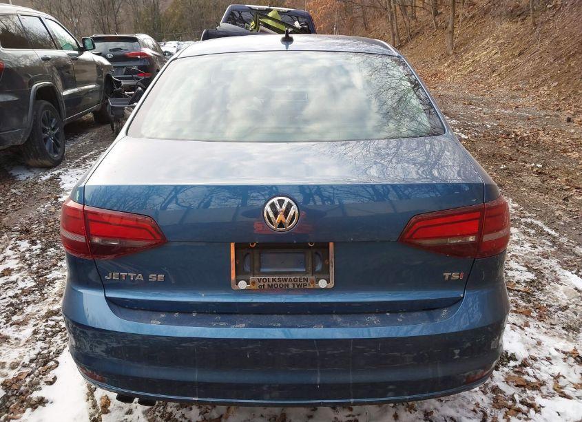 Photo 16 of 2017 Volkswagen Jetta 1.4T SE (VIN 3VWDB7AJ8HM282115)