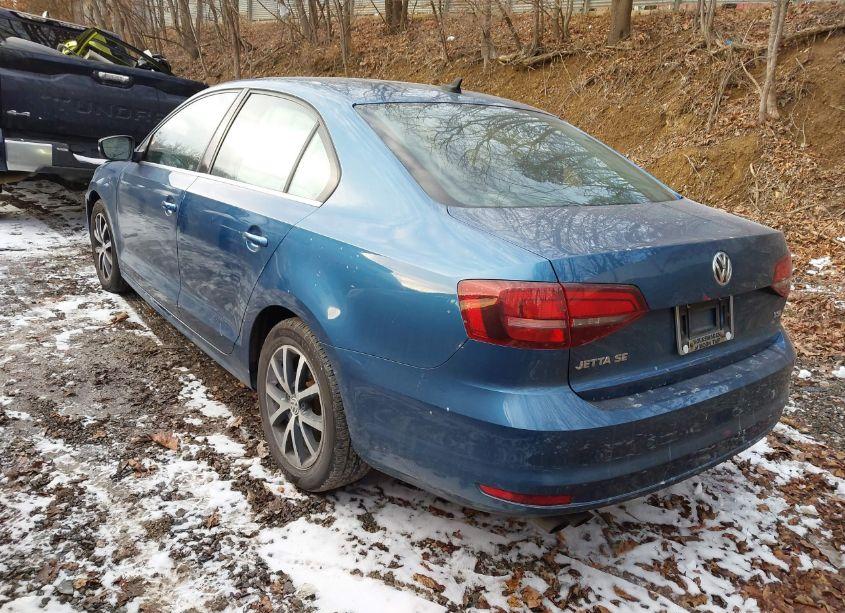Photo 3 of 2017 Volkswagen Jetta 1.4T SE (VIN 3VWDB7AJ8HM282115)