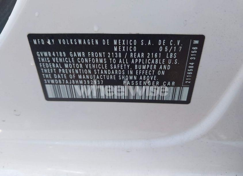 Photo 9 of 2017 Volkswagen Jetta 1.4T SE (VIN 3VWDB7AJ8HM392937)