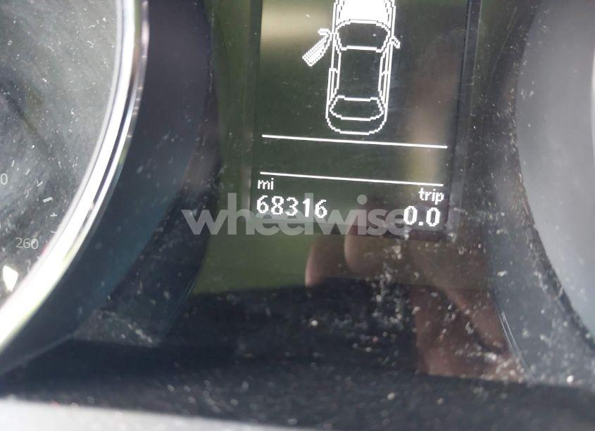 Photo 16 of 2018 Volkswagen Jetta SE/WOLFSBURG (VIN 3VWDB7AJ8JM211535)