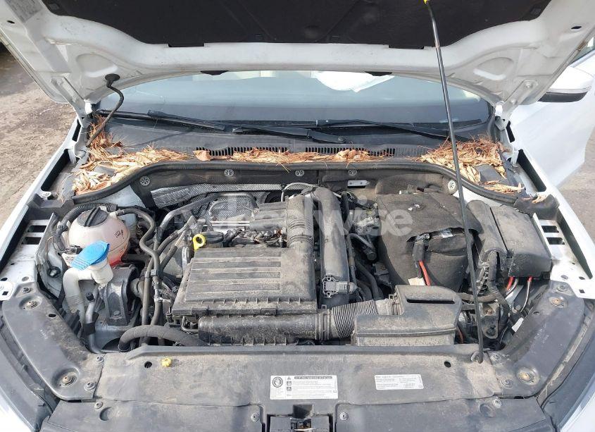 Photo 10 of 2017 Volkswagen Jetta 1.4T SE (VIN 3VWDB7AJ9HM246806)