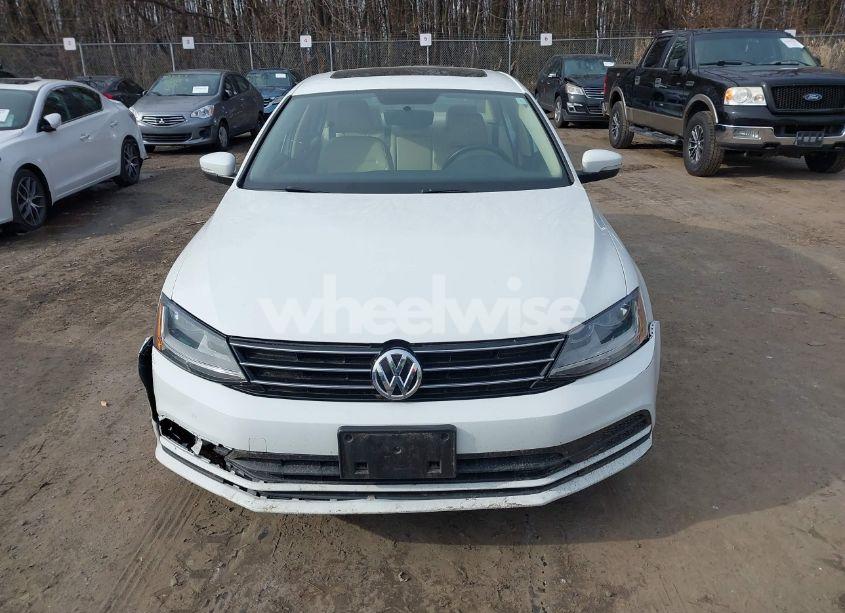 Photo 13 of 2017 Volkswagen Jetta 1.4T SE (VIN 3VWDB7AJ9HM246806)