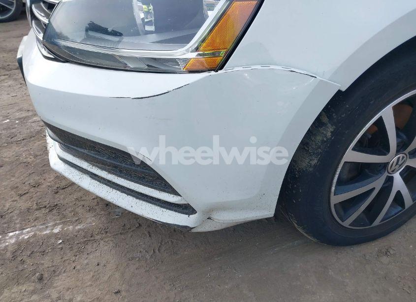 Photo 22 of 2017 Volkswagen Jetta 1.4T SE (VIN 3VWDB7AJ9HM246806)