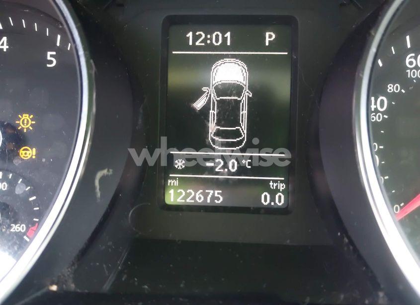 Photo 7 of 2017 Volkswagen Jetta 1.4T SE (VIN 3VWDB7AJ9HM246806)