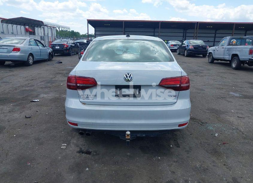 Photo 16 of 2017 Volkswagen Jetta 1.4T SE (VIN 3VWDB7AJ9HM265257)