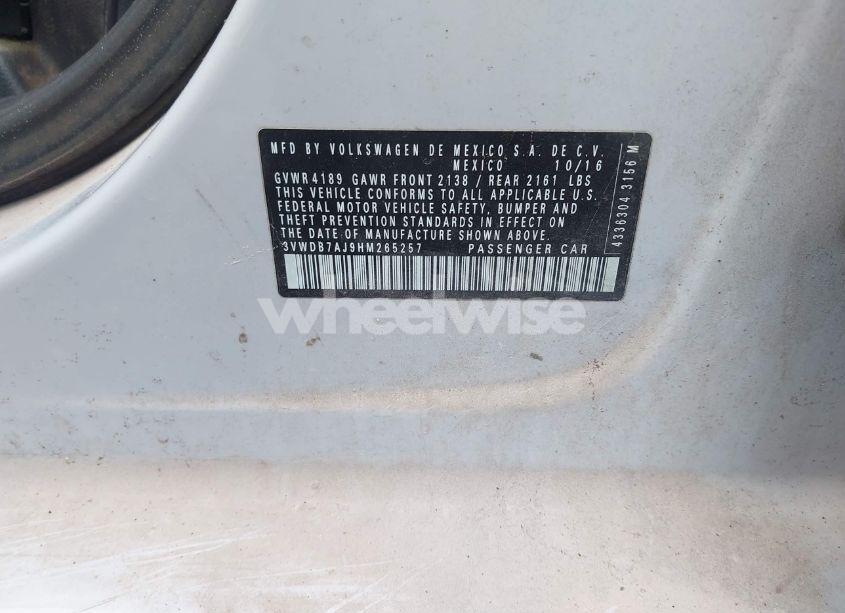 Photo 9 of 2017 Volkswagen Jetta 1.4T SE (VIN 3VWDB7AJ9HM265257)