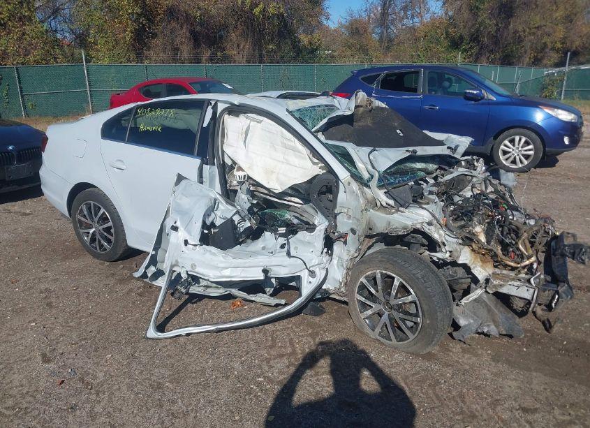 2017 Volkswagen Jetta 1.4T SE (VIN 3VWDB7AJ9HM295018) main photo