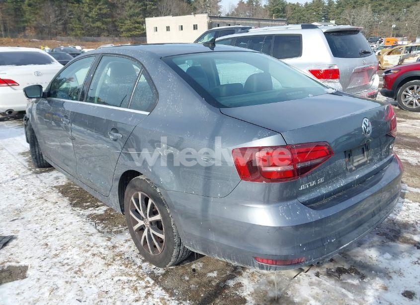 Photo 14 of 2017 Volkswagen Jetta 1.4T SE (VIN 3VWDB7AJ9HM298629)
