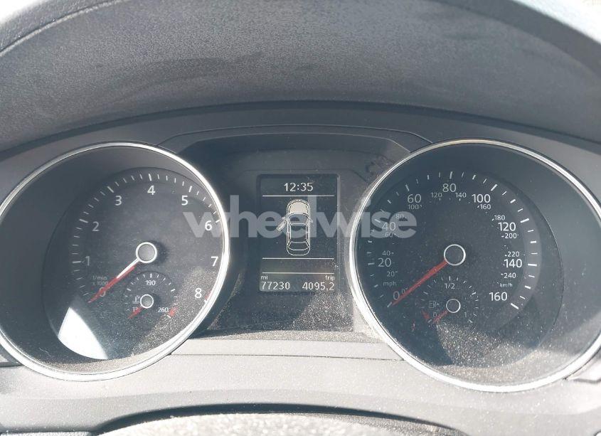 Photo 7 of 2017 Volkswagen Jetta 1.4T SE (VIN 3VWDB7AJ9HM298629)