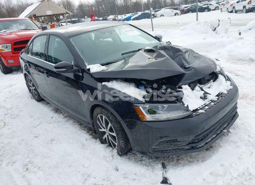 2017 Volkswagen Jetta 1.4T SE (VIN 3VWDB7AJ9HM374592) main photo