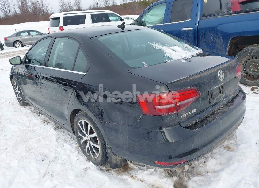 Photo 3 of 2017 Volkswagen Jetta 1.4T SE (VIN 3VWDB7AJ9HM374592)