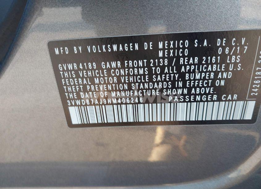 Photo 9 of 2017 Volkswagen Jetta 1.4T SE (VIN 3VWDB7AJ9HM406246)