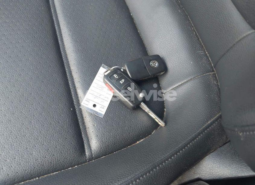 Photo 11 of 2017 Volkswagen Jetta 1.4T SE (VIN 3VWDB7AJXHM201714)