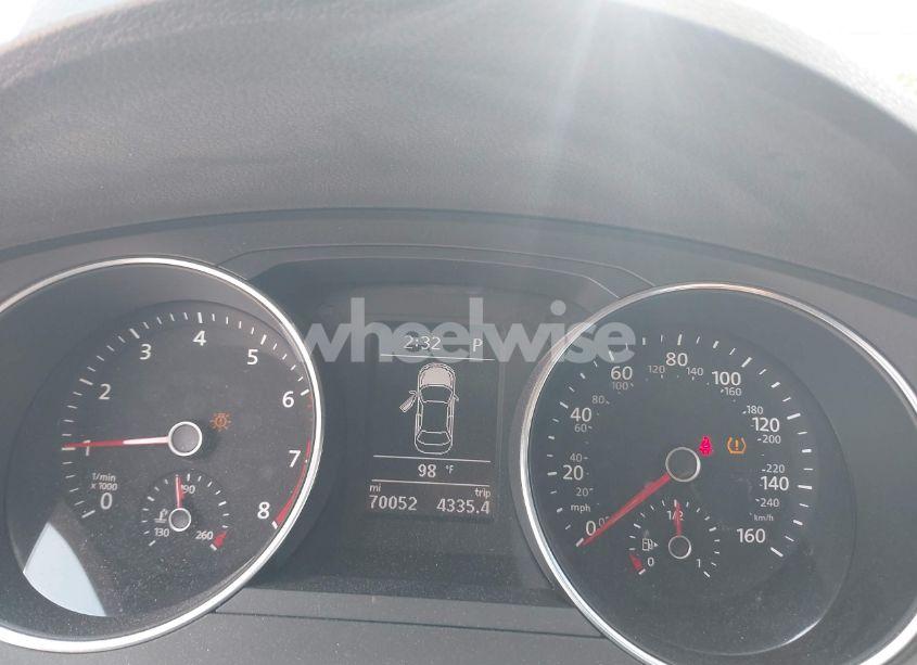 Photo 7 of 2017 Volkswagen Jetta 1.4T SE (VIN 3VWDB7AJXHM201714)