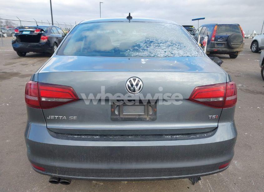 Photo 17 of 2017 Volkswagen Jetta 1.4T SE (VIN 3VWDB7AJXHM231800)