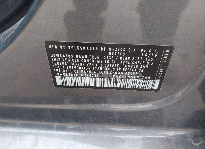 Photo 9 of 2017 Volkswagen Jetta 1.4T SE (VIN 3VWDB7AJXHM264246)