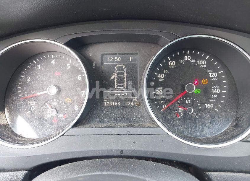 Photo 7 of 2017 Volkswagen Jetta 1.4T SE (VIN 3VWDB7AJXHM307368)