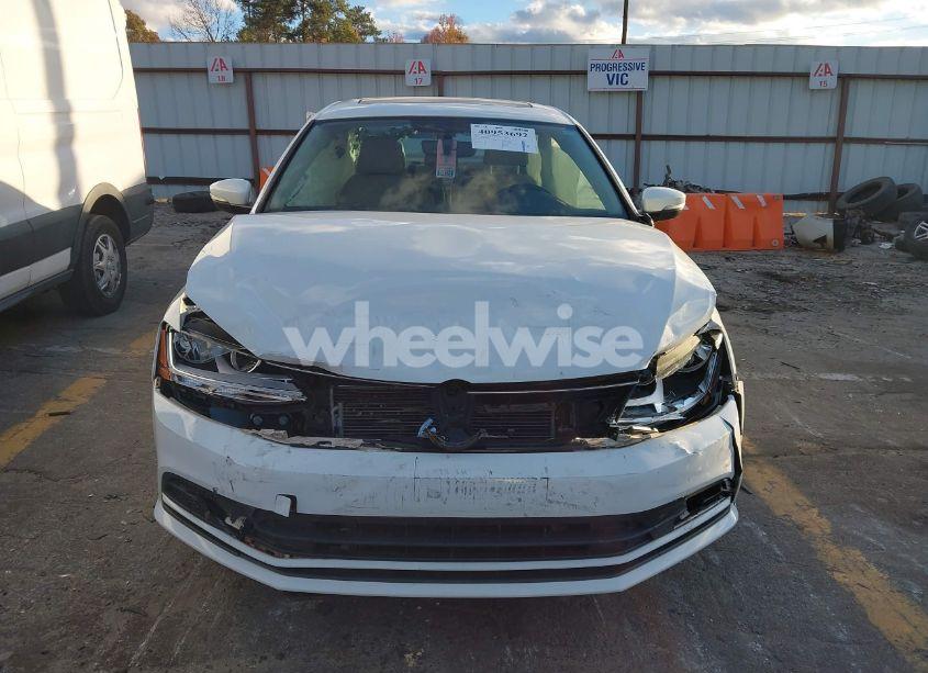 Photo 12 of 2017 Volkswagen Jetta 1.4T SE (VIN 3VWDB7AJXHM335123)