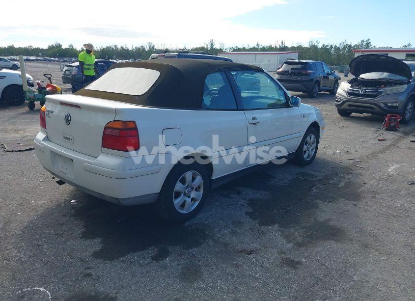 Photo 4 of 2002 Volkswagen Cabrio GLX (VIN 3VWDC21V82M803053)