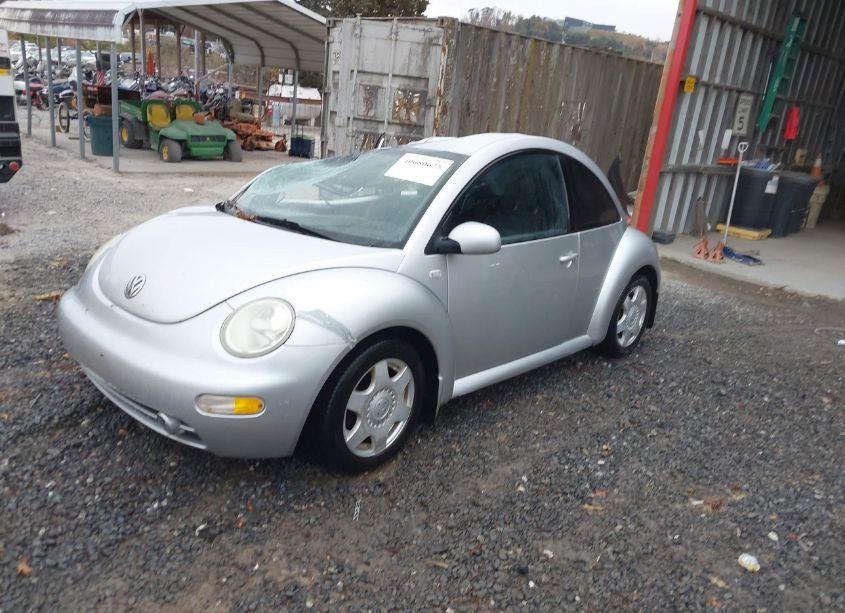 Photo 2 of 2001 Volkswagen New BEETLE GLX (VIN 3VWDD21C11M424969)