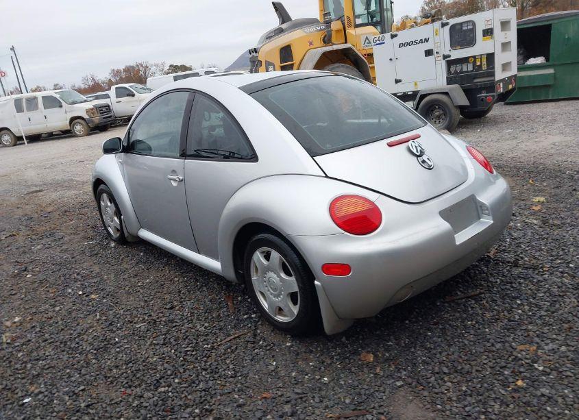 Photo 3 of 2001 Volkswagen New BEETLE GLX (VIN 3VWDD21C11M424969)