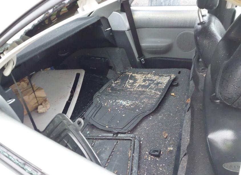 Photo 8 of 2001 Volkswagen New BEETLE GLX (VIN 3VWDD21C11M424969)