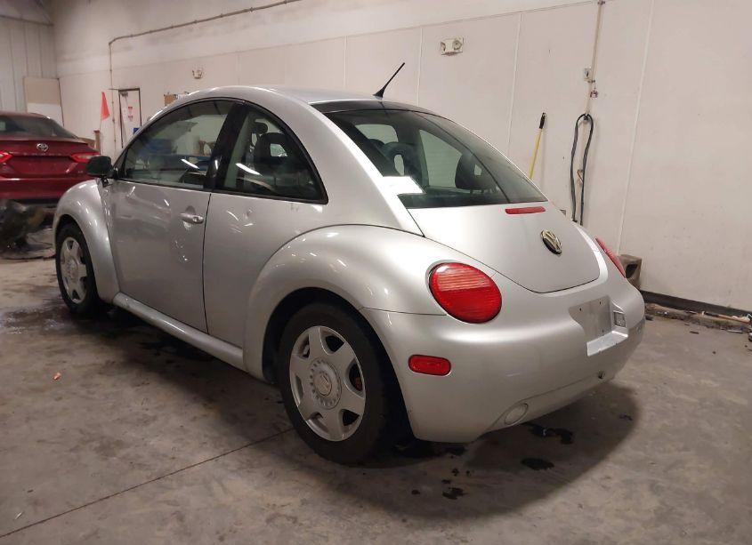 Photo 3 of 2001 Volkswagen New BEETLE GLX (VIN 3VWDD21C11M440783)
